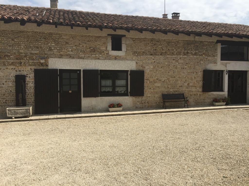 Bed and Breakfast Le Moulin De Champagne Viriat Exterior foto